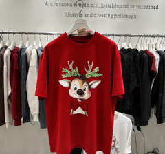 A260 - Handcrafted Beaded Reindeer Bow 220G Cotton Oversized T-Shirt