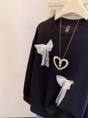 VINESU A45 Women’s Oversized Black Lace Bow & Pearl Heart Crewneck Sweatshirt | Coquette Aesthetic Top