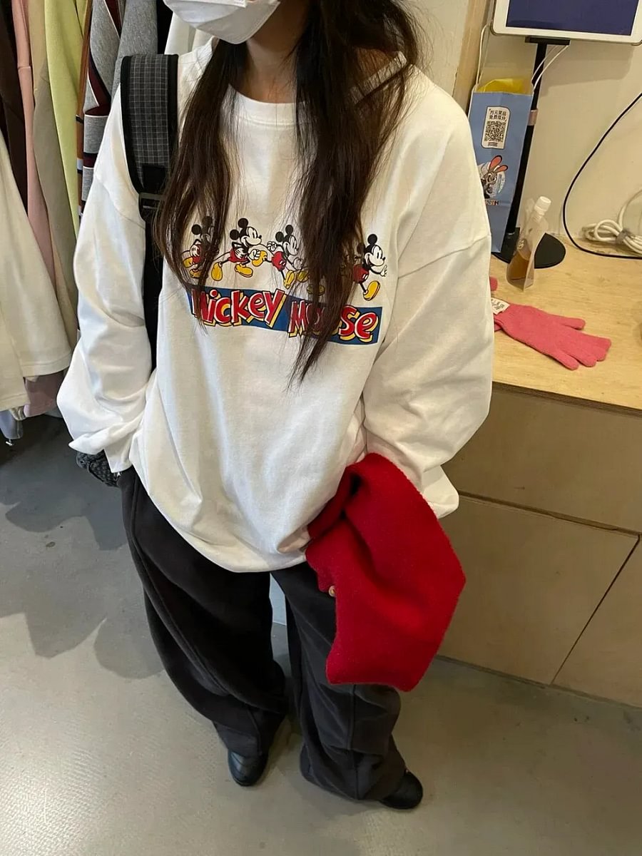 Vinesu A56 - Premium 100% Cotton Long Sleeve Graphic Tee - Cute Cartoon Mouse Print - Loose Fit Spring/Autumn Couple T-shirt in White