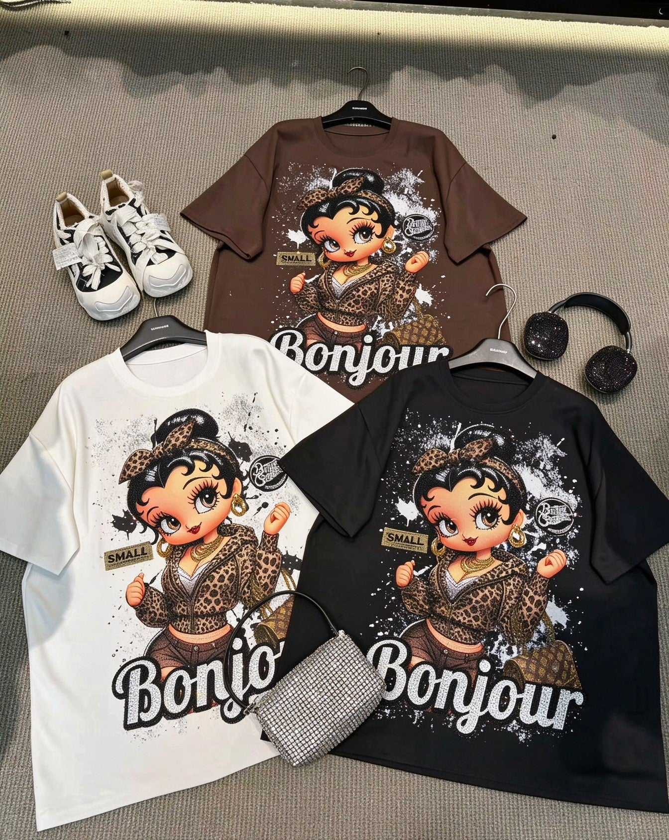 Heavy Rhinestone Vintage Graphic Tee – Leopard Betty Boop Sparkle Oversized T-Shirt