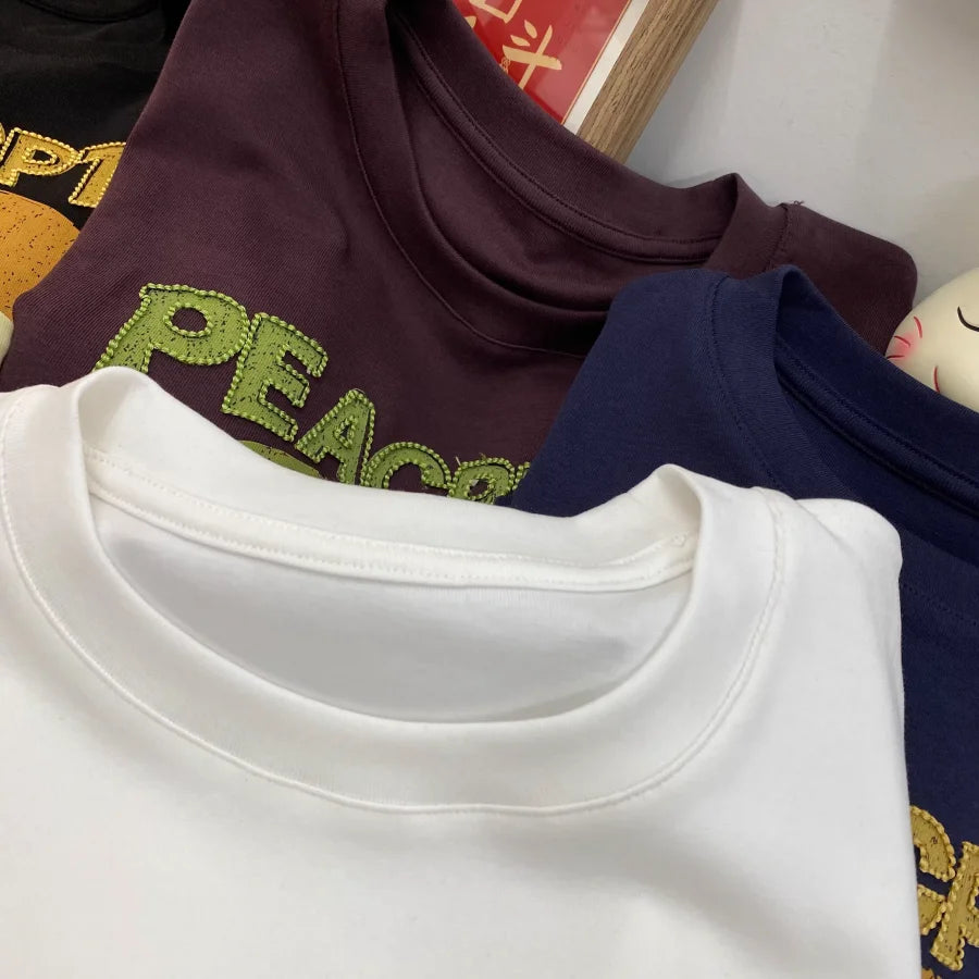 A148 - Snoopy Vintage Retro Comic Oversized Tee - Hand-Embroidered Lettering & Graphic T-Shirt