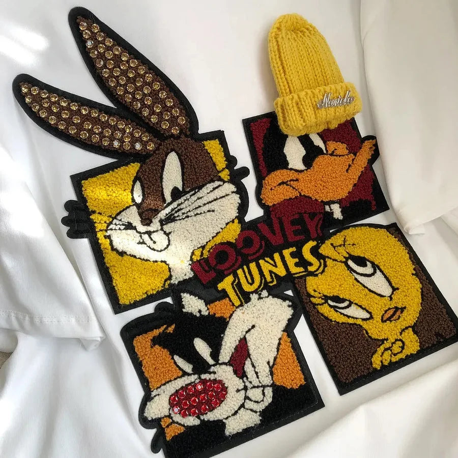 VINESU Looney Tunes - Themed T-shirt: Full of Cartoon Fun