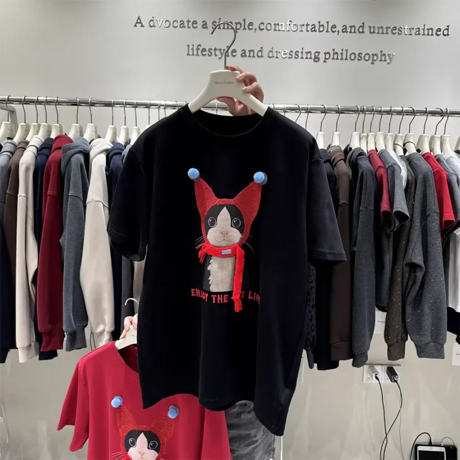 A103 - Oversized Graphic T-Shirt - Cute 3D Cat Print with Real Scarf & Pom-Pom Accents, 220g Premium Cotton Breathable Loose Tee
