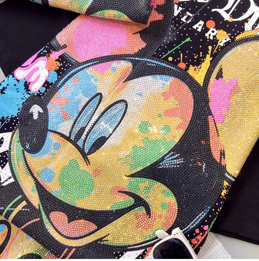 VINESU MK06 - Full Rhinestone Graffiti Mickey Oversized Cotton Tee
