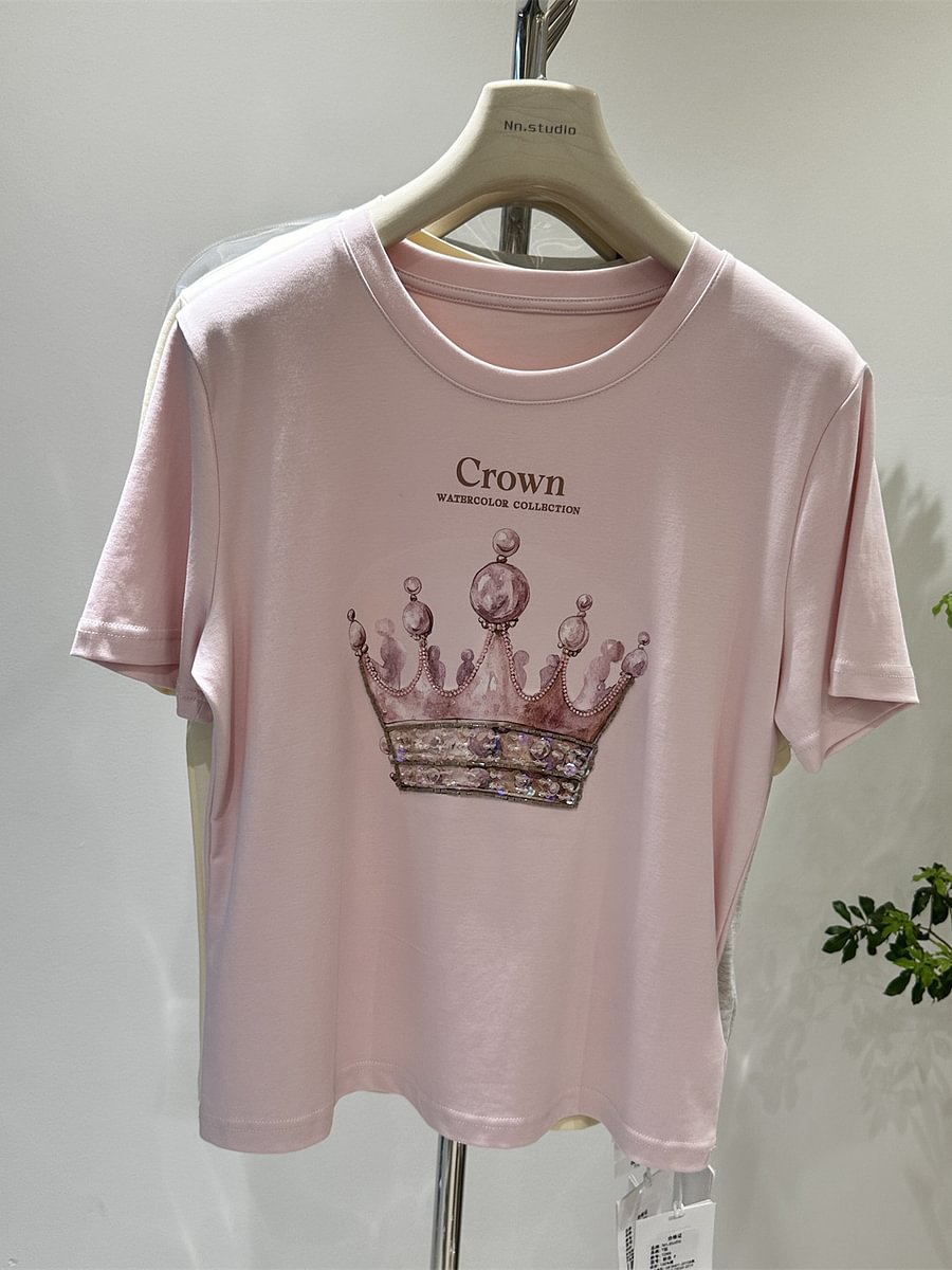 A170 - Heavyweight 220g Cotton Tee with Hand-Beaded Crown Embroidery