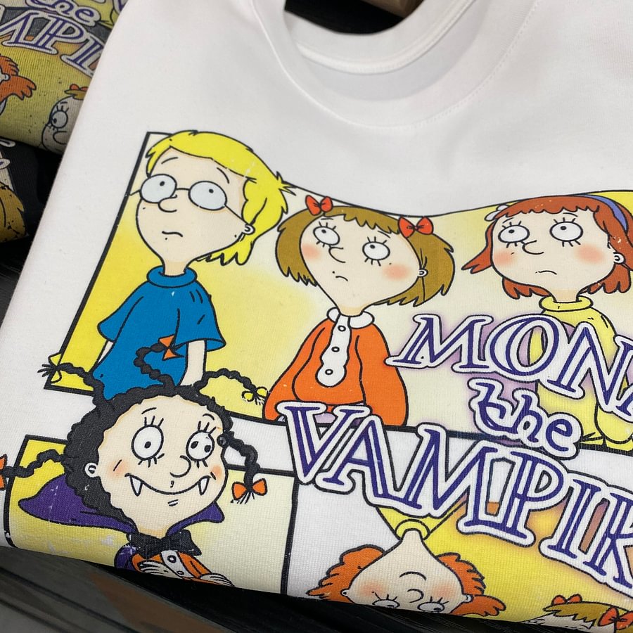 A188 - Vintage Mona the Vampire Graphic Tee - 220g Premium Heavyweight Cotton
