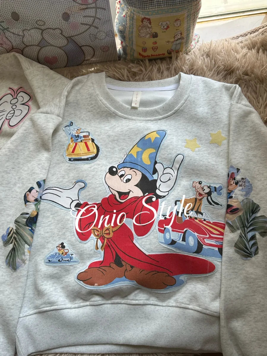 Vinesu A69 - Trendy Mickey Mouse Grey Oversized Sweatshirt - Casual Loose Fit Pullover with Double-Sided Graphics