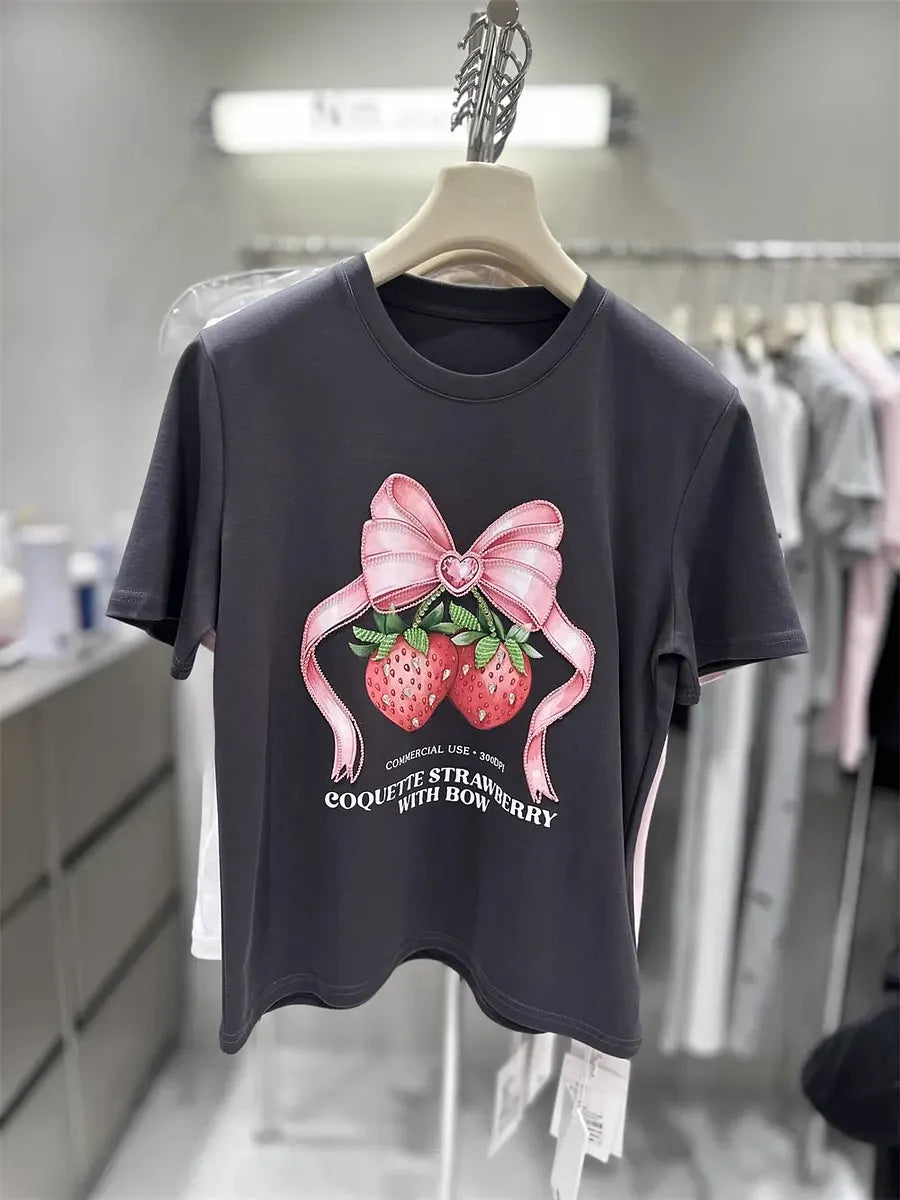 VINESU Strawberry Diamond-Embellished Heavyweight Cotton Tee