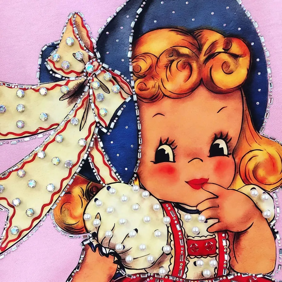 VINESU A19 - Vintage Girl & Doll Pearl & Rhinestone Embellished Cotton T-Shirt