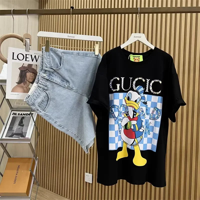 A99 - Luxury Sparkling Donald Duck Sequin Graphic T-Shirt - 220g Premium Breathable Cotton - Hand-Embellished Crystal Bead Embroidery