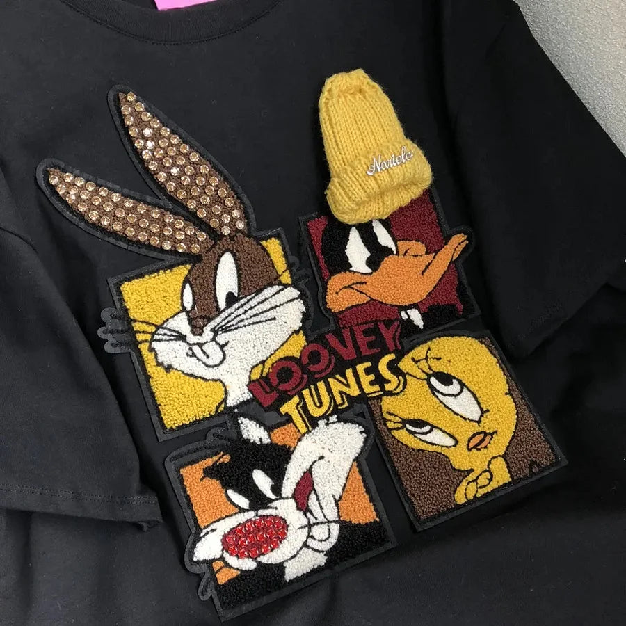 VINESU Looney Tunes - Themed T-shirt: Full of Cartoon Fun