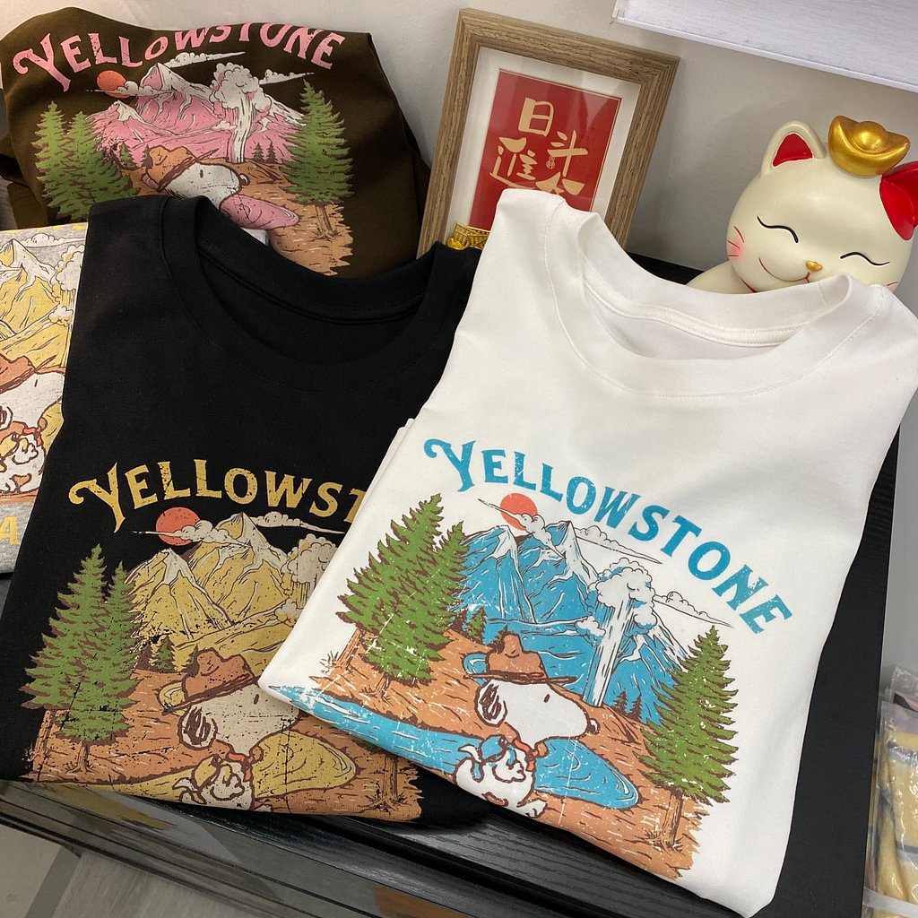 A184 - Vintage Snoopy Graphic Tee - 220g Premium Heavyweight Cotton - Retro Peanuts Aesthetic Streetwear T-Shirt