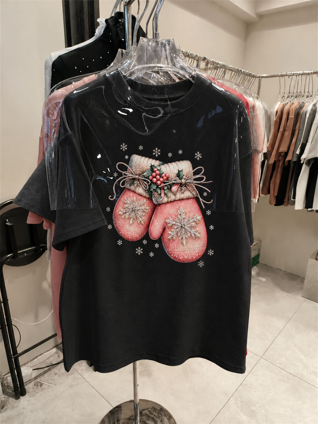 Christmas Mittens Graphic T-Shirt | 3D Bow & Beaded Details