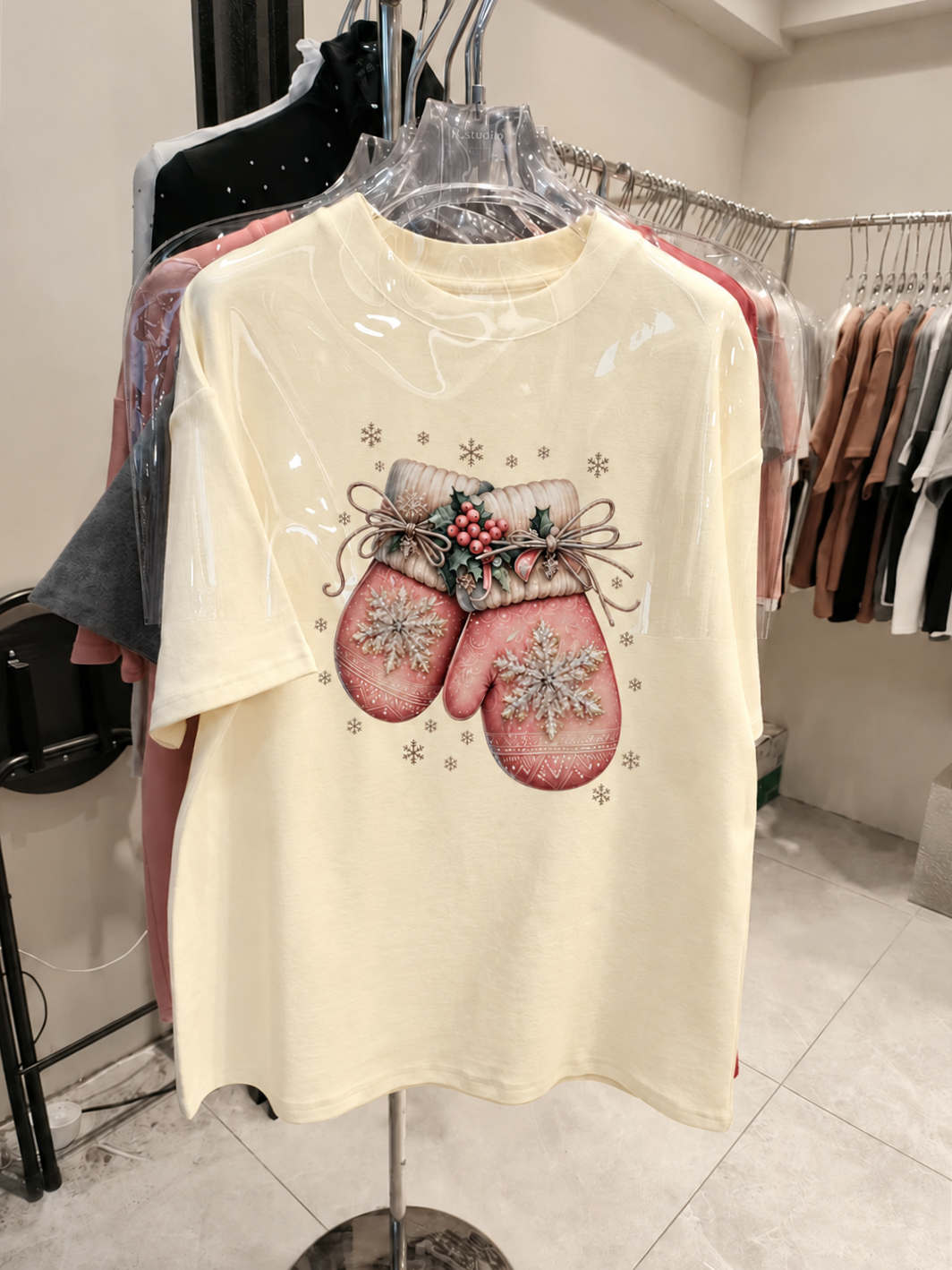 Christmas Mittens Graphic T-Shirt | 3D Bow & Beaded Details