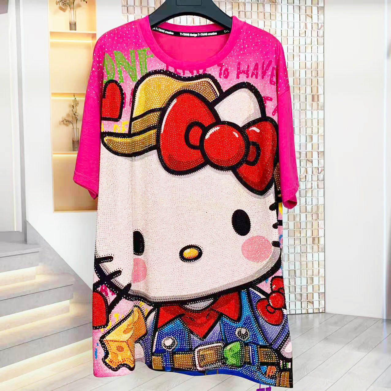 A253 - 320G Heavyweight Hello Kitty Rhinestone Graphic Tee | Oversized Streetwear Cotton T-Shirt