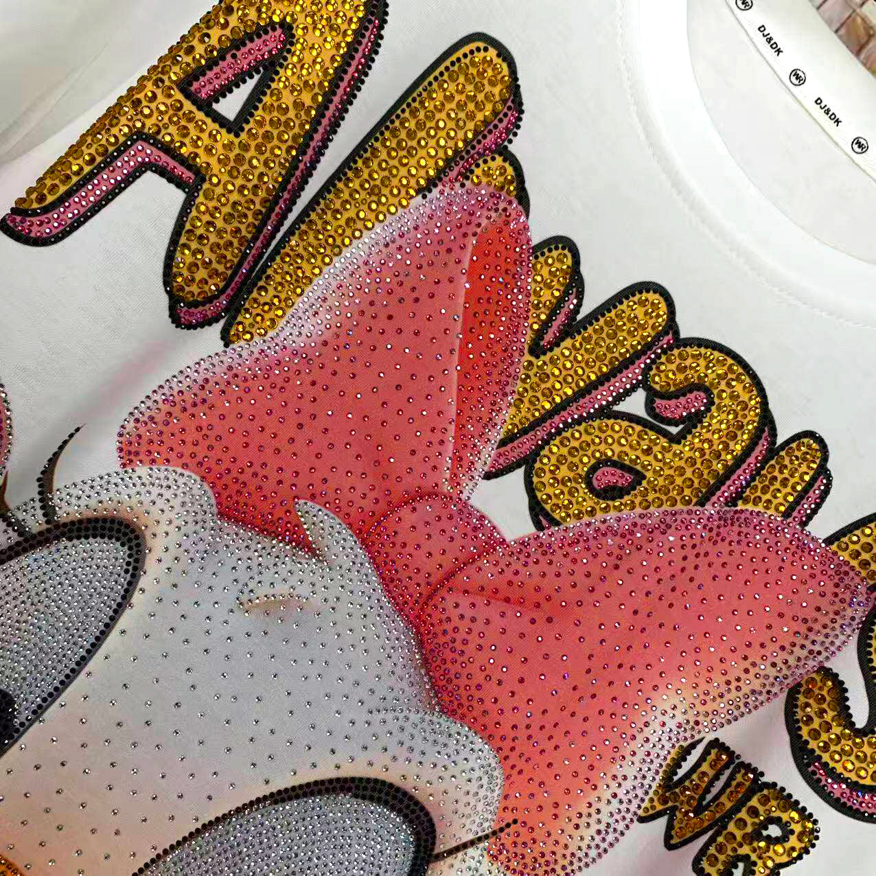 A256 - Daisy Duck Rhinestone Oversized T-Shirt – Y2K Sparkly Cartoon Graphic Tee Women Streetwear 320G Heavy Cotton
