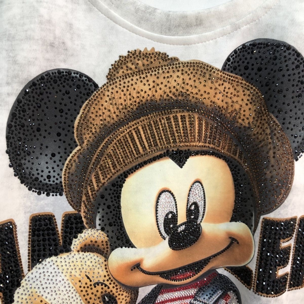 R24 - Vintage Teddy Hug Rhinestone Oversized Sweatshirt – Washed Graphic Pullover