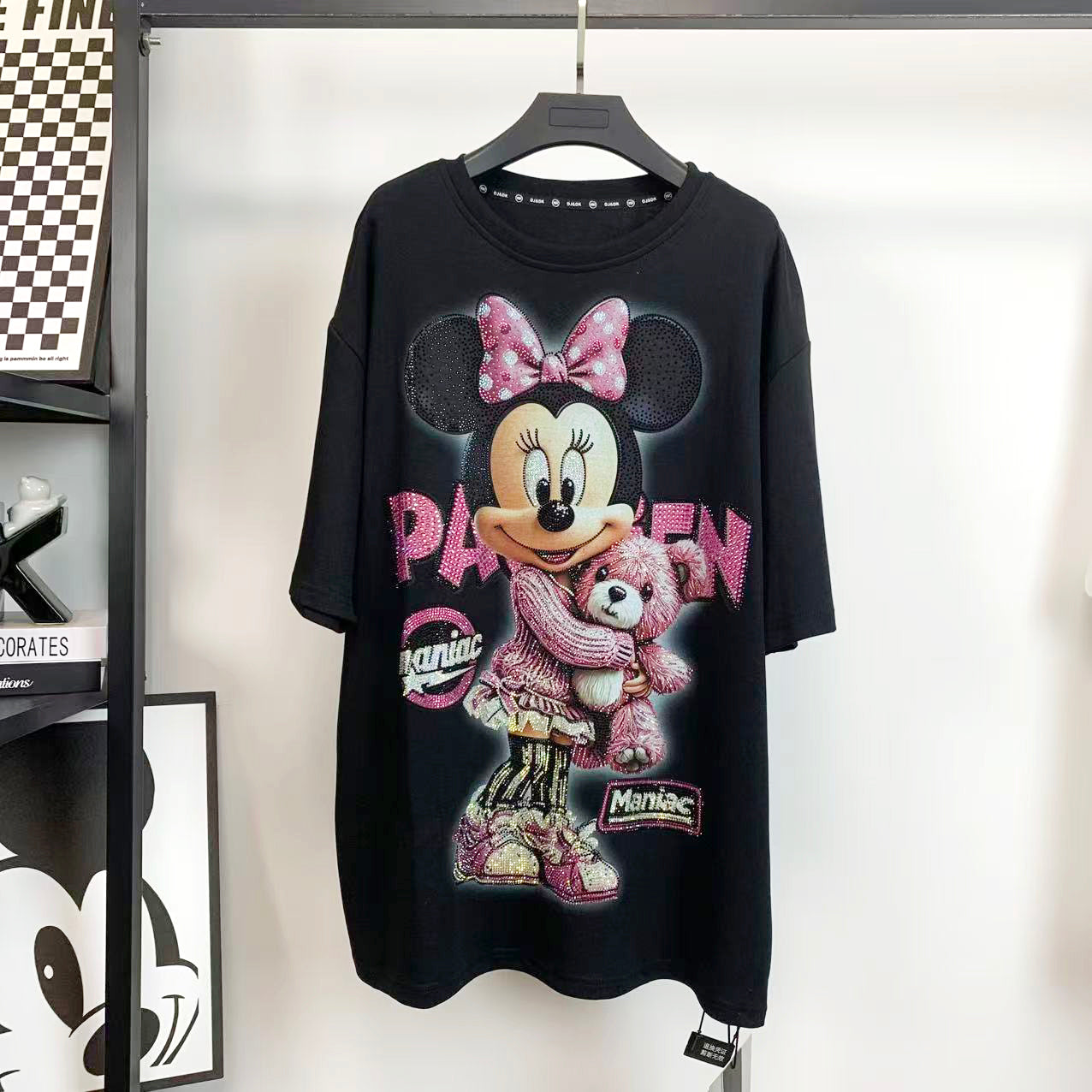 R7 - Sparkling Rhinestone Minnie Mouse Graphic Tee - 100% Pure Cotton Streetwear Oversized T-Shirt