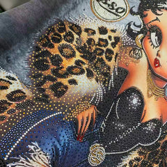 R18 - Rhinestone Betty Graphic Oversized Sweatshirt – Sparkling Vintage Cartoon Style