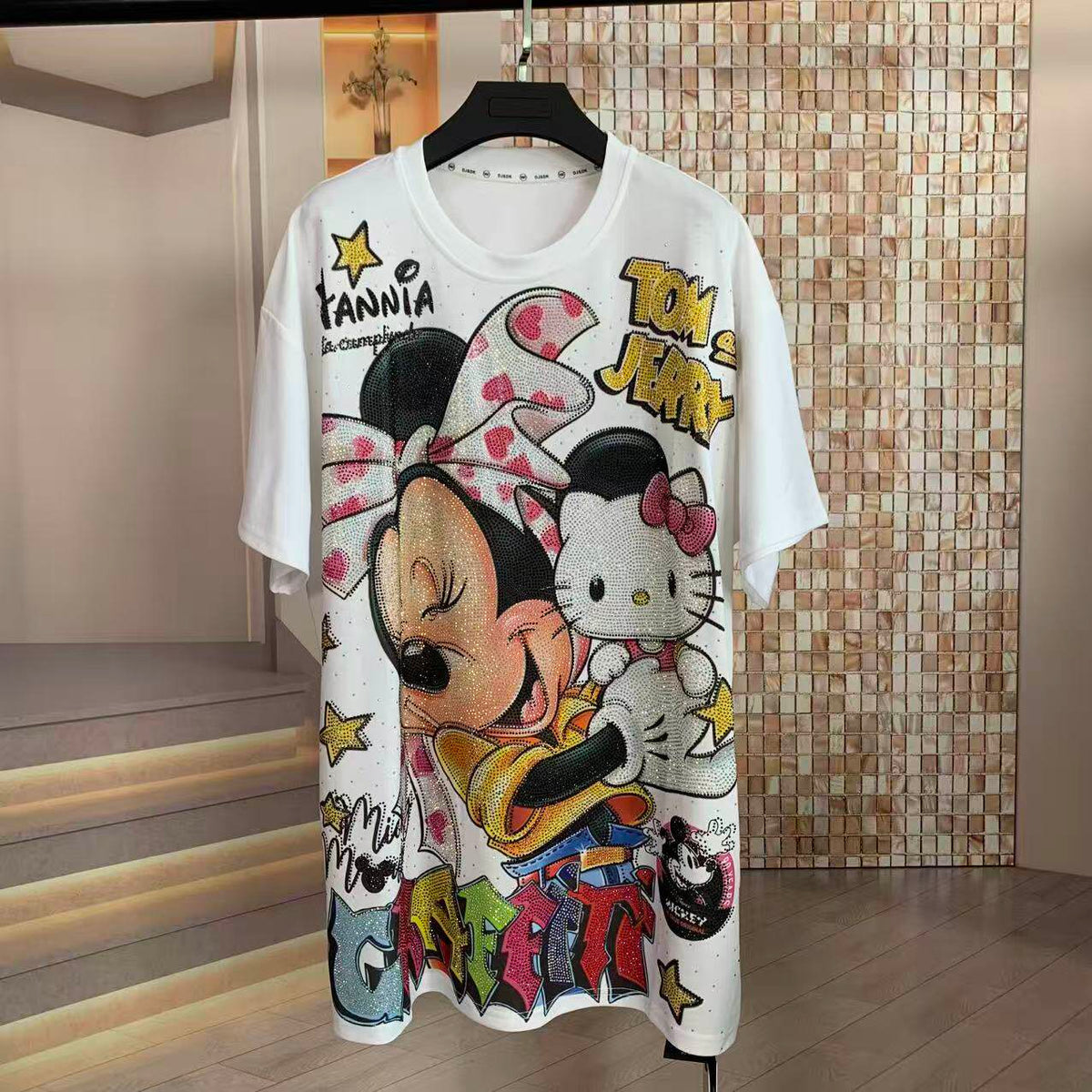 A223 - Minnie Mouse Y2K Mashup Sparkle Oversized Tee - 320g Heavyweight Breathable Cotton - Premium Bling Character Streetwear Boxy T-Shirt