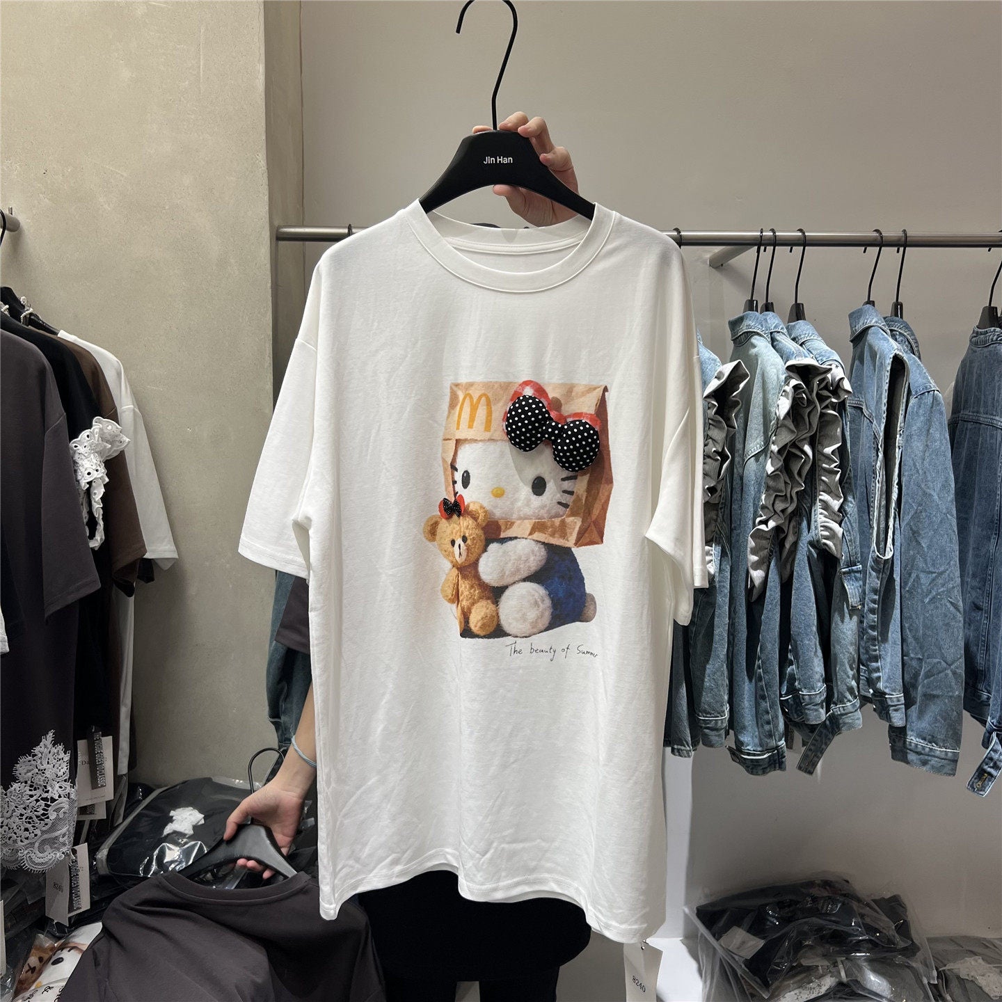 A201 - Hello kitty Handmade 220g Cotton T-Shirt with 3D Bow Embellishment