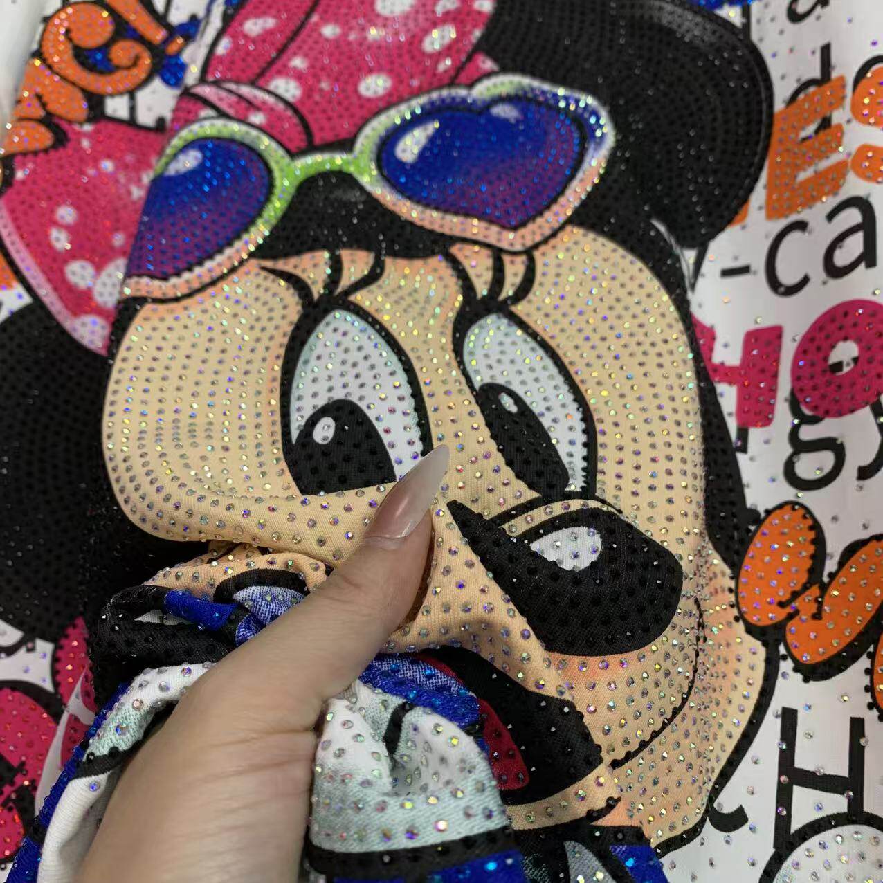 A210 - Minnie Mouse Sparkle Boxy Tee - 320g Heavyweight Premium Cotton - Rhinestone Graphic Double-Sided Streetwear