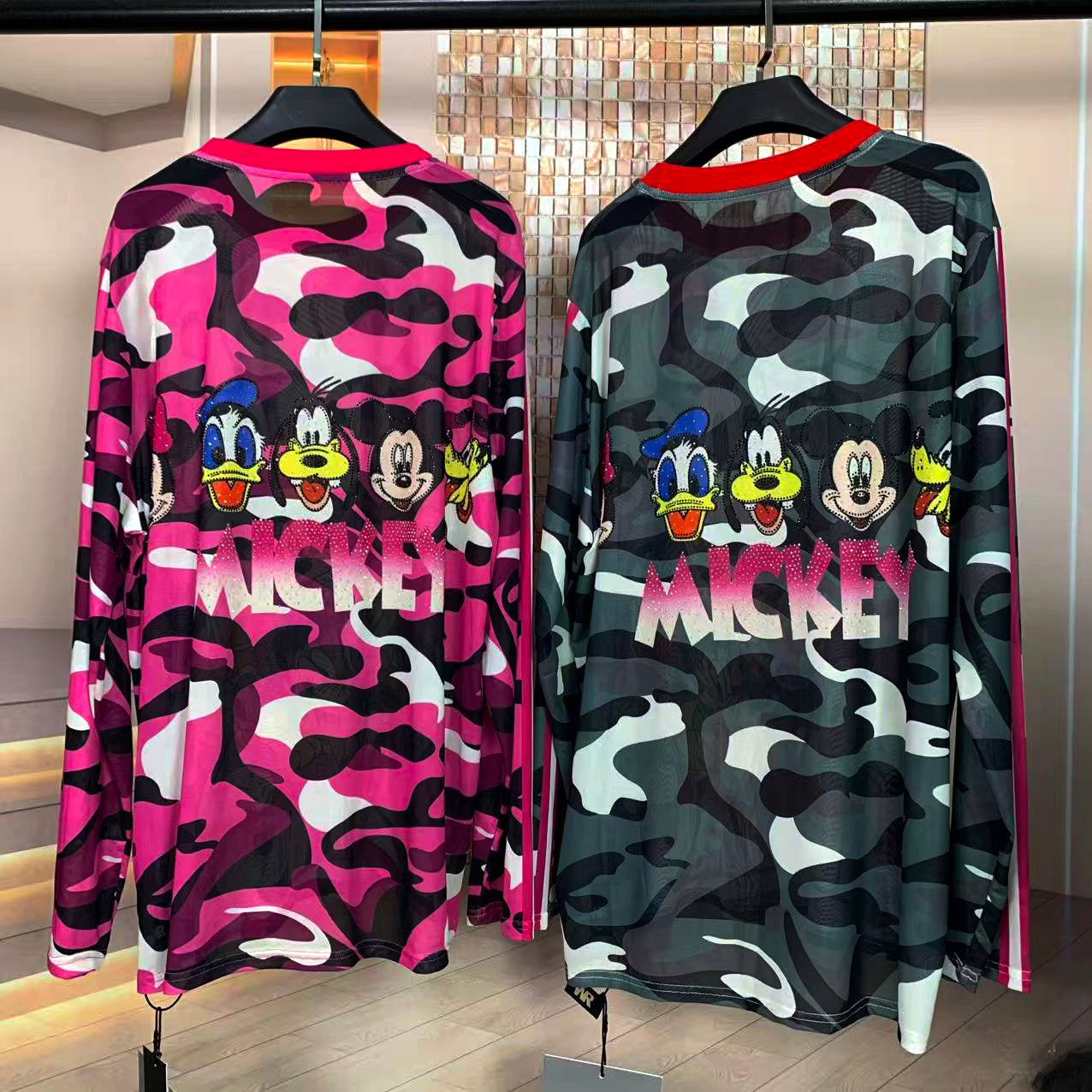 R2  - Women’s Long Sleeve Mesh Sun Protection T-Shirt - Sparkly Rhinestone Camo Cartoon Graphic Top