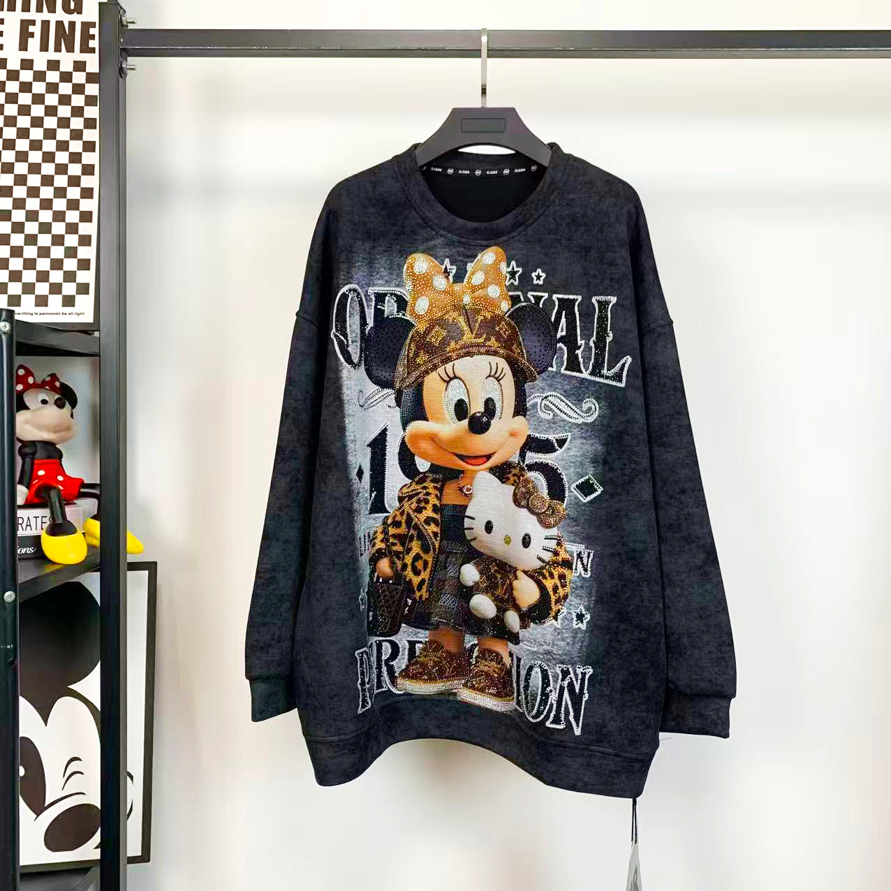 R20 - Vintage Streetwear Minnie & Hello Kitty Sweatshirt - Premium Pure Cotton Bling Rhinestone Oversized Pullover