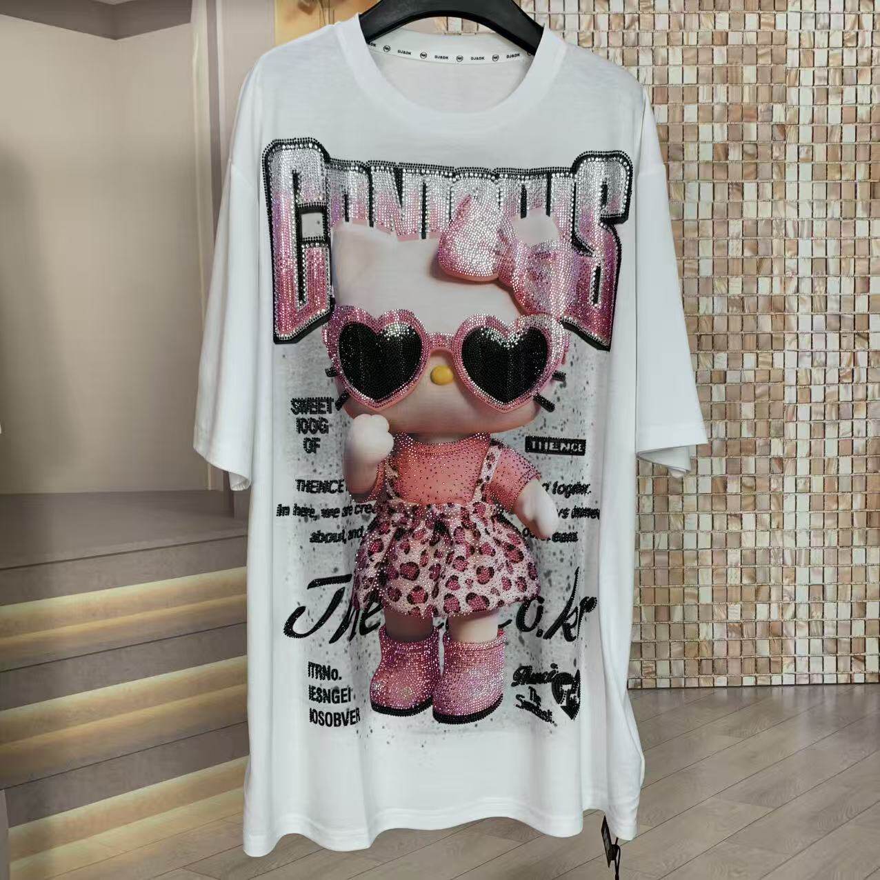 A246 - Heavy Rhinestone Hello Kitty Sunglasses Oversized Fashion T-Shirt