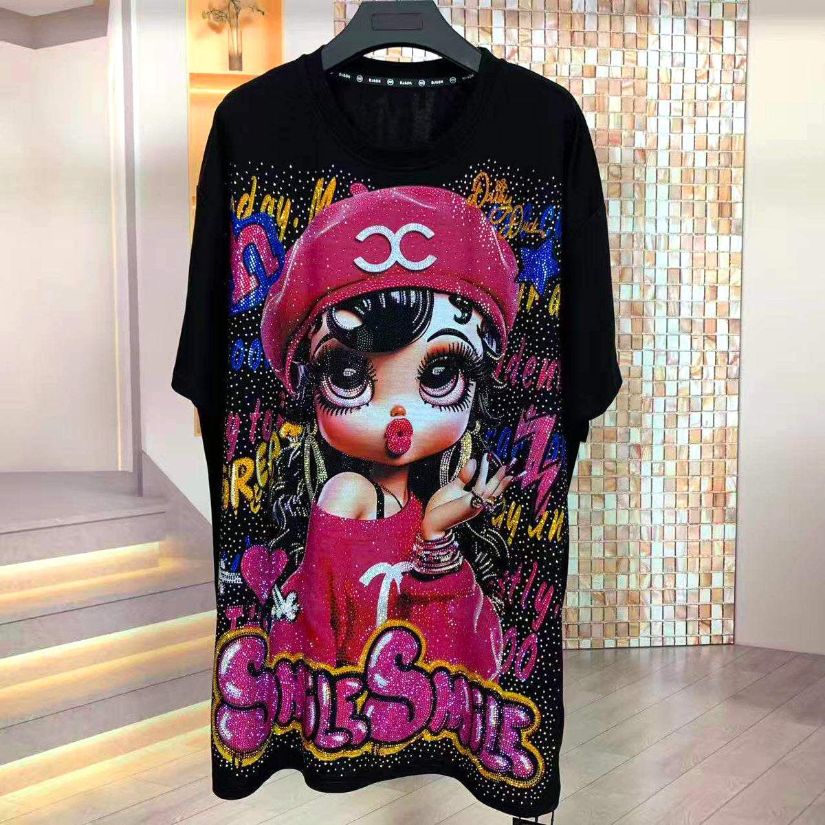 A257 -Betty Girl Rhinestone Oversized T-Shirt – Y2K Cartoon Graphic Tee Sparkle Streetwear Top Women 320G Cotton