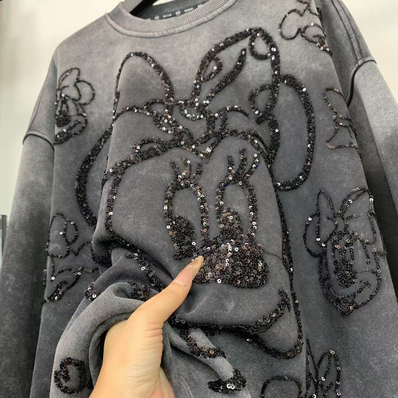 Vintage Washed Sequin Minnie Sweatshirt | Fleece-Lined Oversized Crewneck