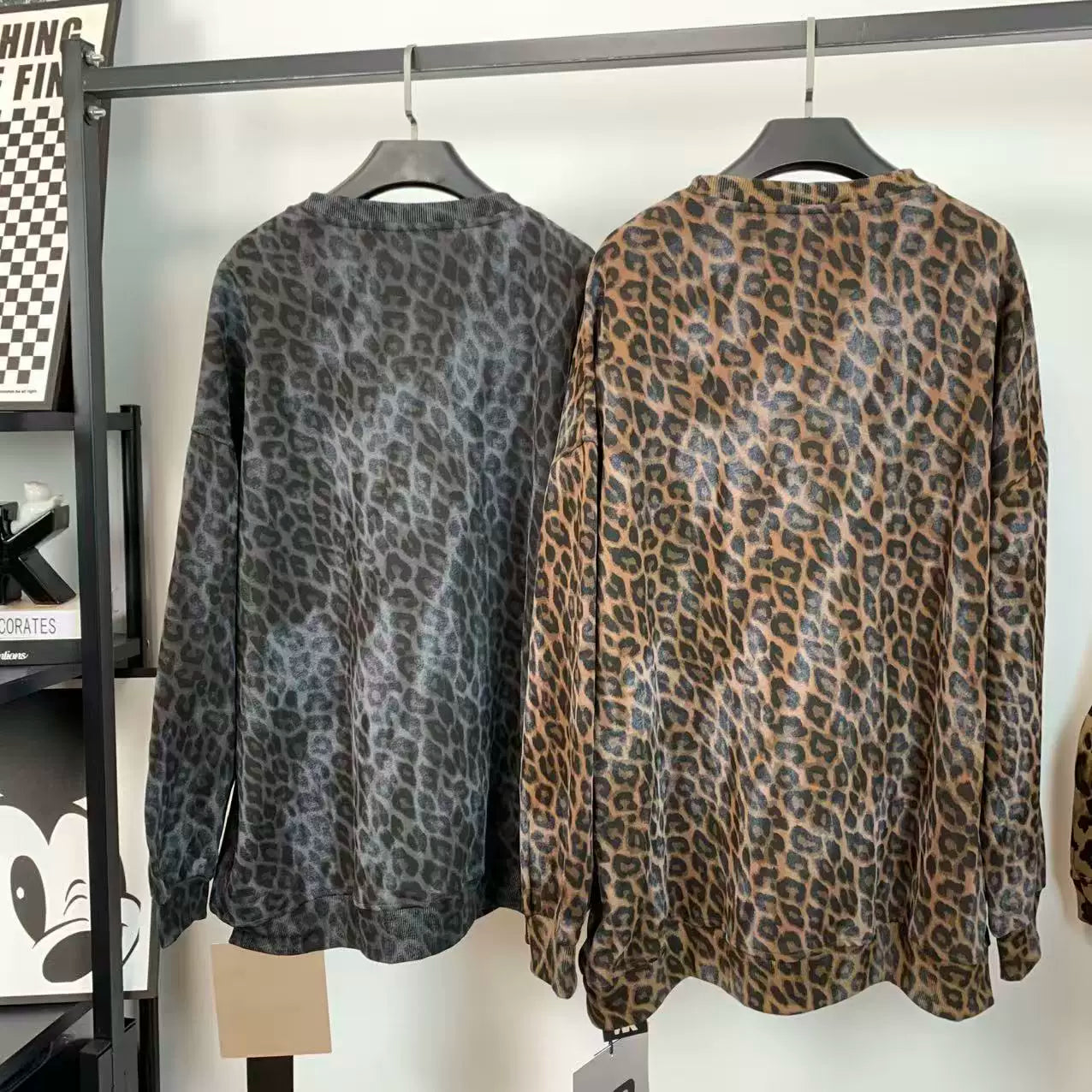 R11 - Pure Cotton Leopard Print Sweatshirt - Luxury Hot-Fix Rhinestone Minnie Mouse Graphic Crewneck Pullover
