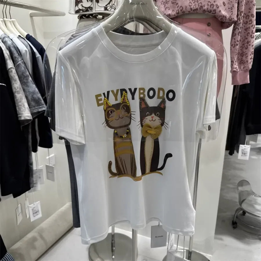 A105 - 220g Heavyweight Cotton Creative 3D Cat Graphic T-Shirt with Handmade Beaded Glasses & Bowtie - Premium Loose Fit Tee