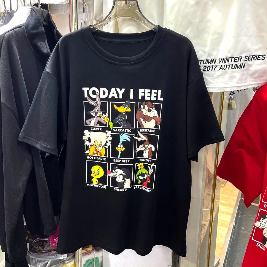 VINESU A23 - Looney Tunes Characters Oversized Graphic Tee