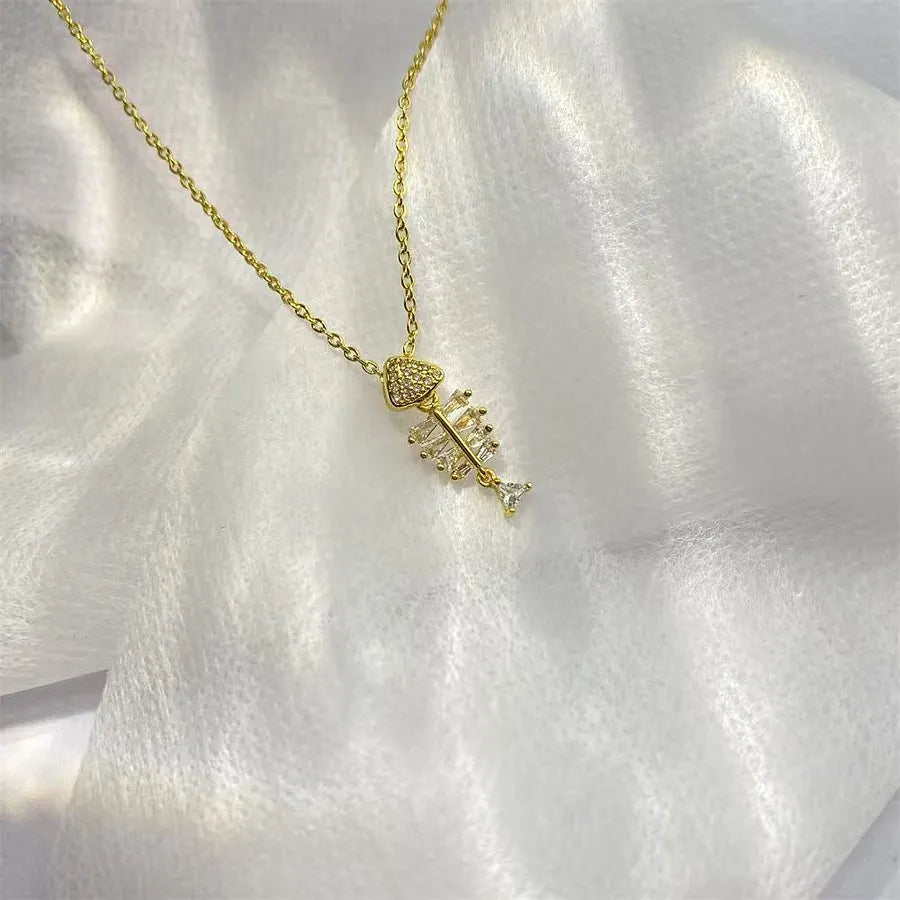 VINESU 925 Sterling Silver Fishbone Heart Necklace with Cubic Zirconia - Gold Plated Pendant Necklace with Gift Box for Women