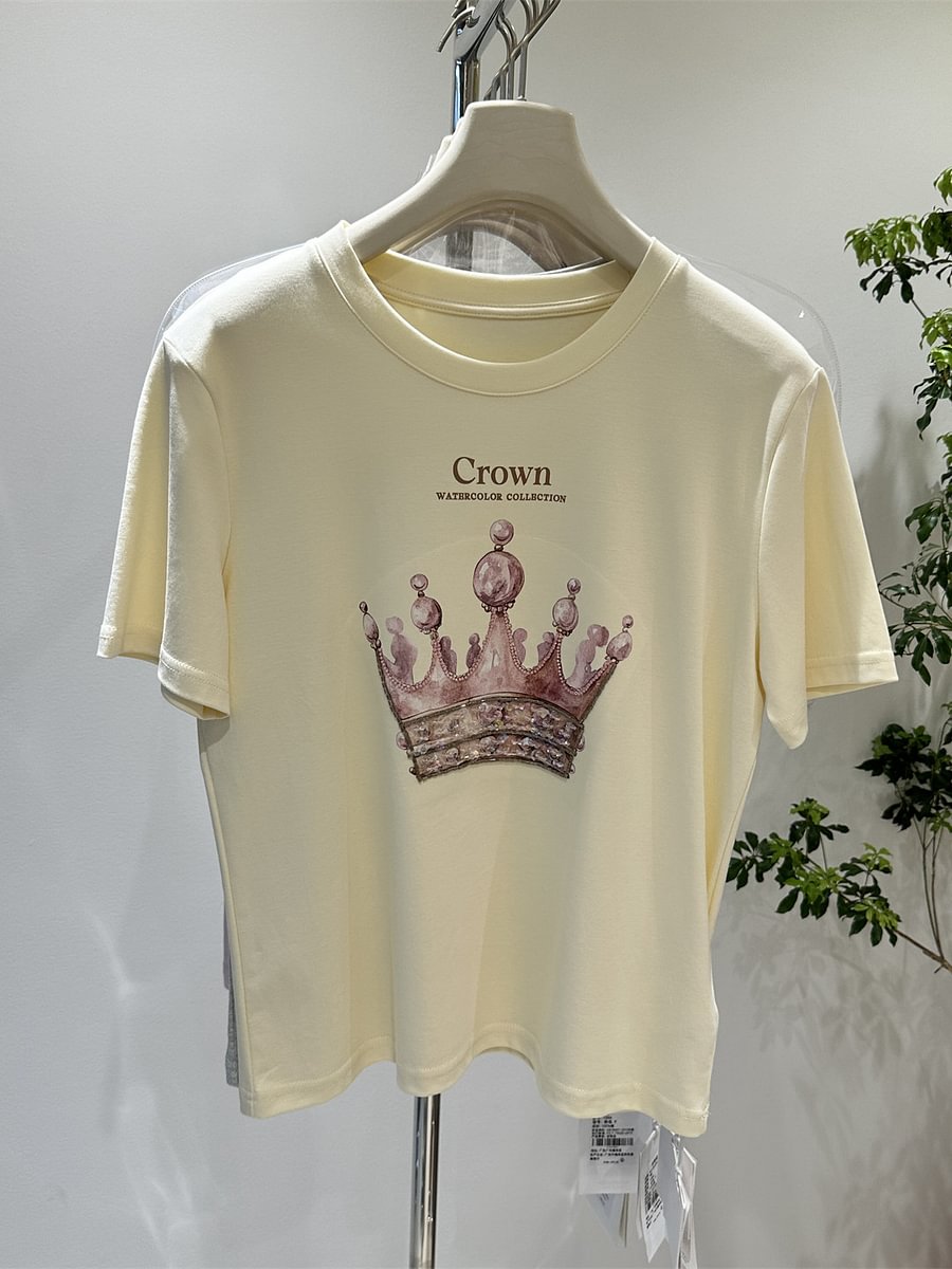 A170 - Heavyweight 220g Cotton Tee with Hand-Beaded Crown Embroidery