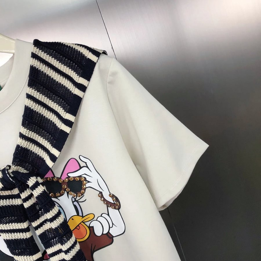 VINESU Minnie & Daisy Duck T-Shirt - Pearl/Rhinestone Details