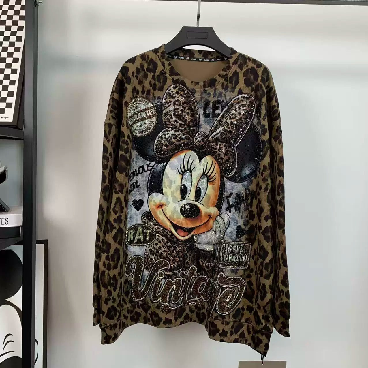 R11 - Pure Cotton Leopard Print Sweatshirt - Luxury Hot-Fix Rhinestone Minnie Mouse Graphic Crewneck Pullover