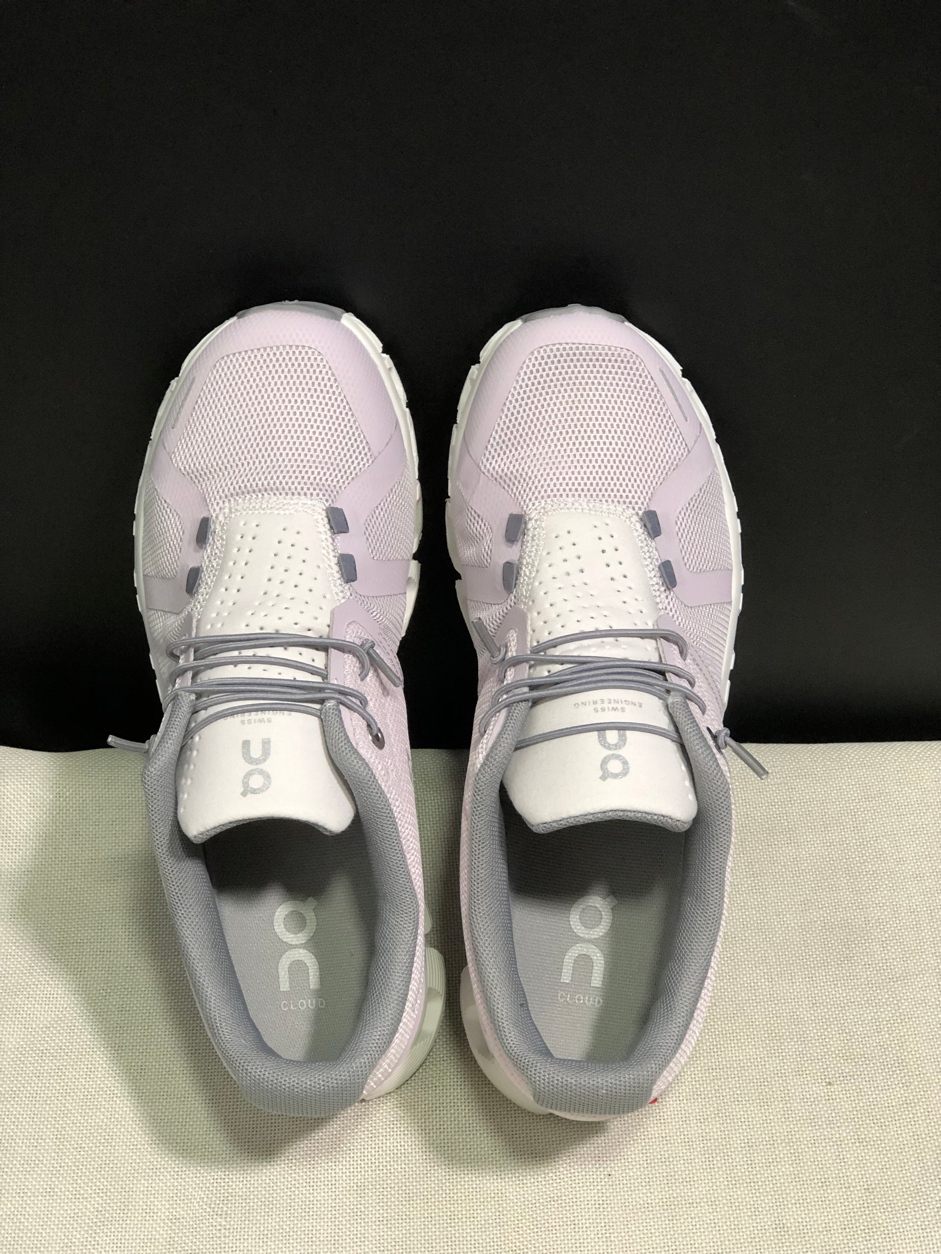 On Cloud 5 Shell pink + white