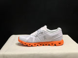 On Cloud 5 Mist white + burnt orange