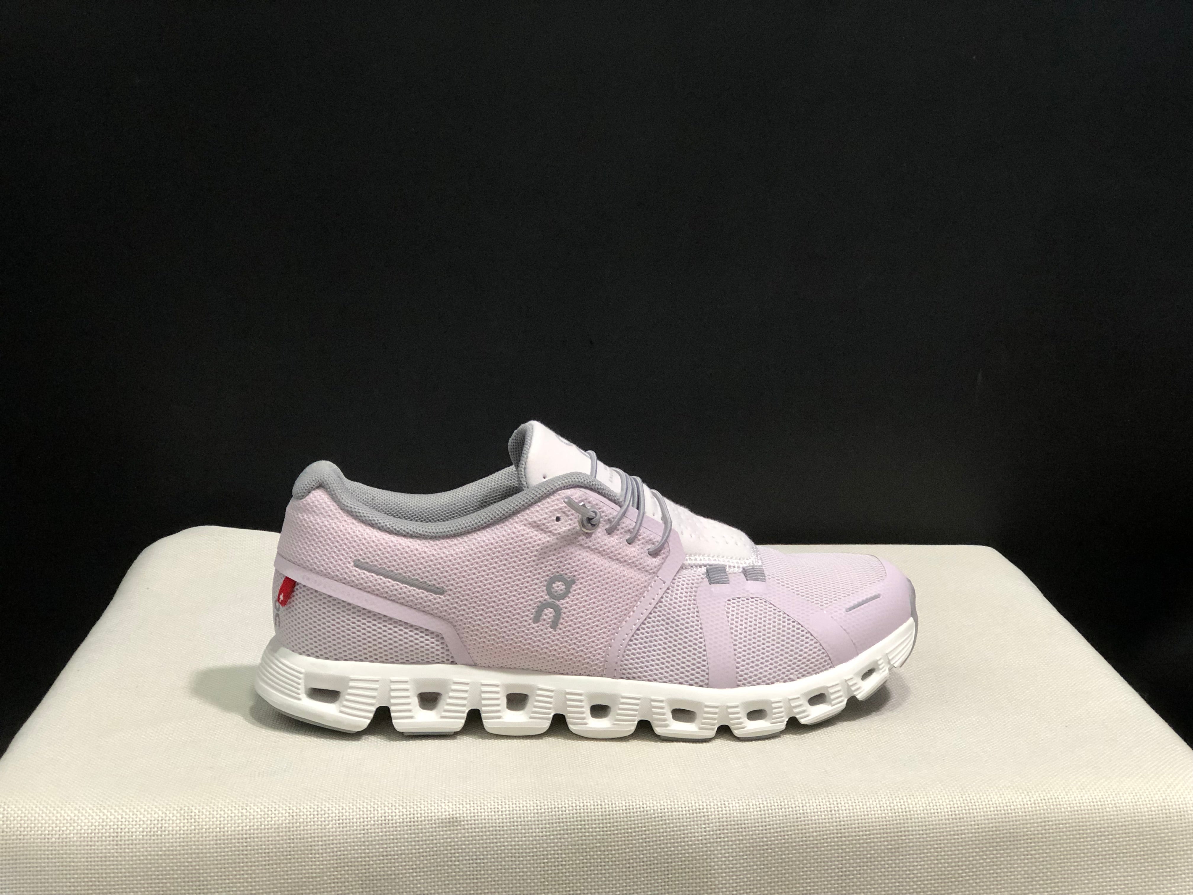 On Cloud 5 Shell pink + white