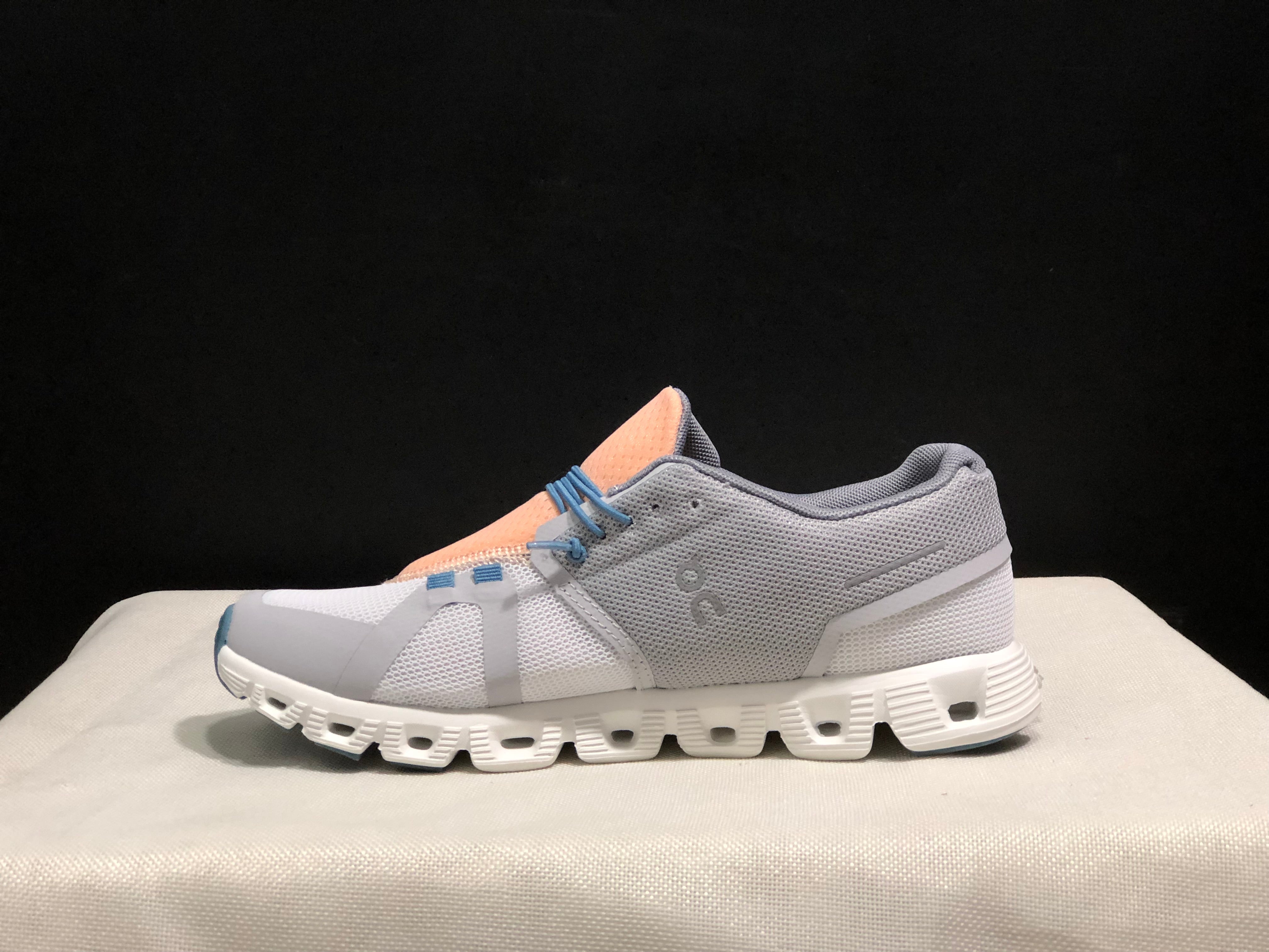 On Cloud 5 Glacier gray + natural white