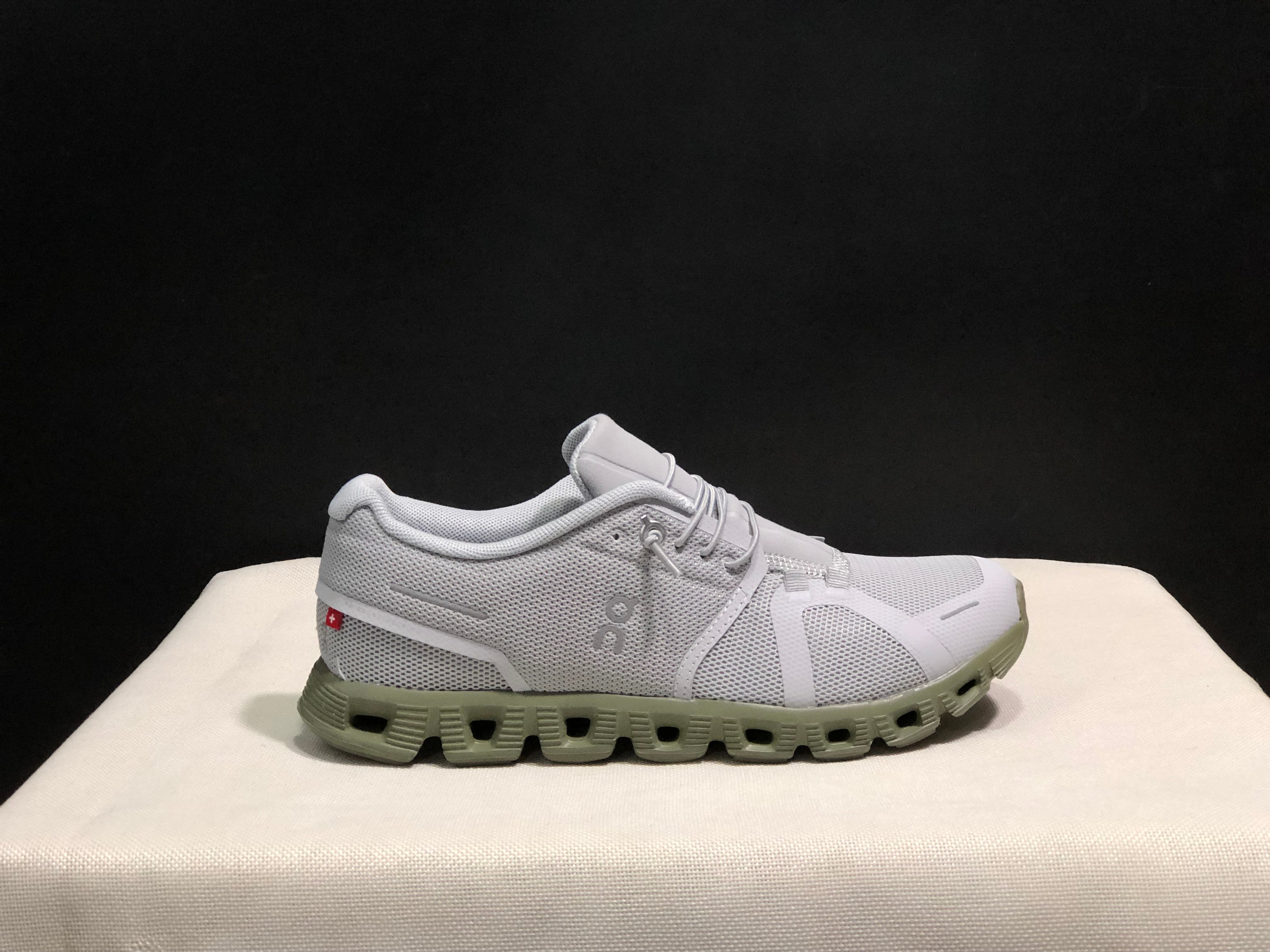 On Cloud 5 Gray green