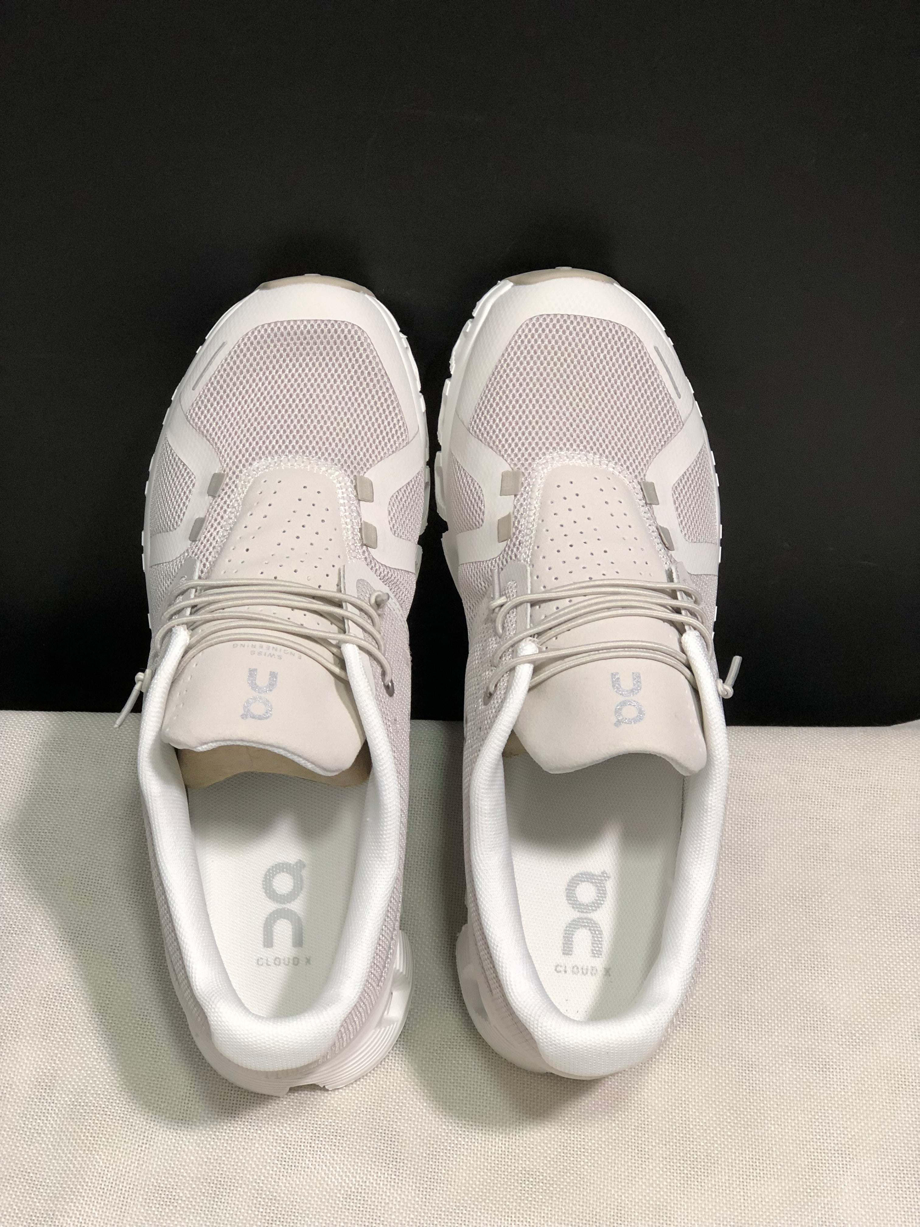 On Cloud 5 Pearl White