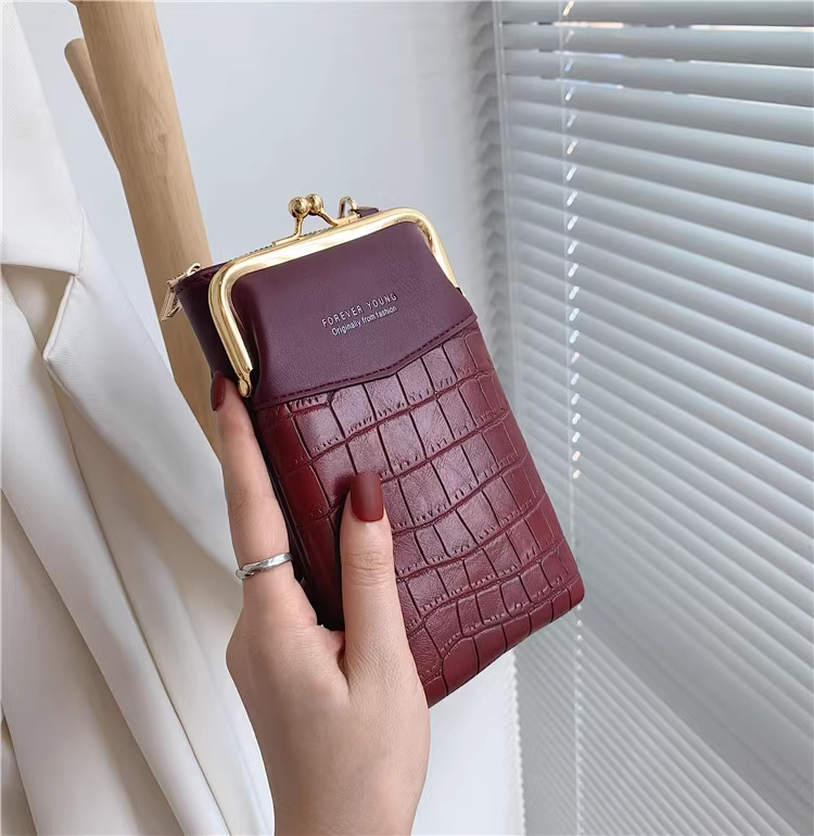GIGI crossbody bag